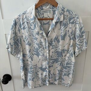 Pineapple Moon Silk Hawaiian Shirt. Size Large.